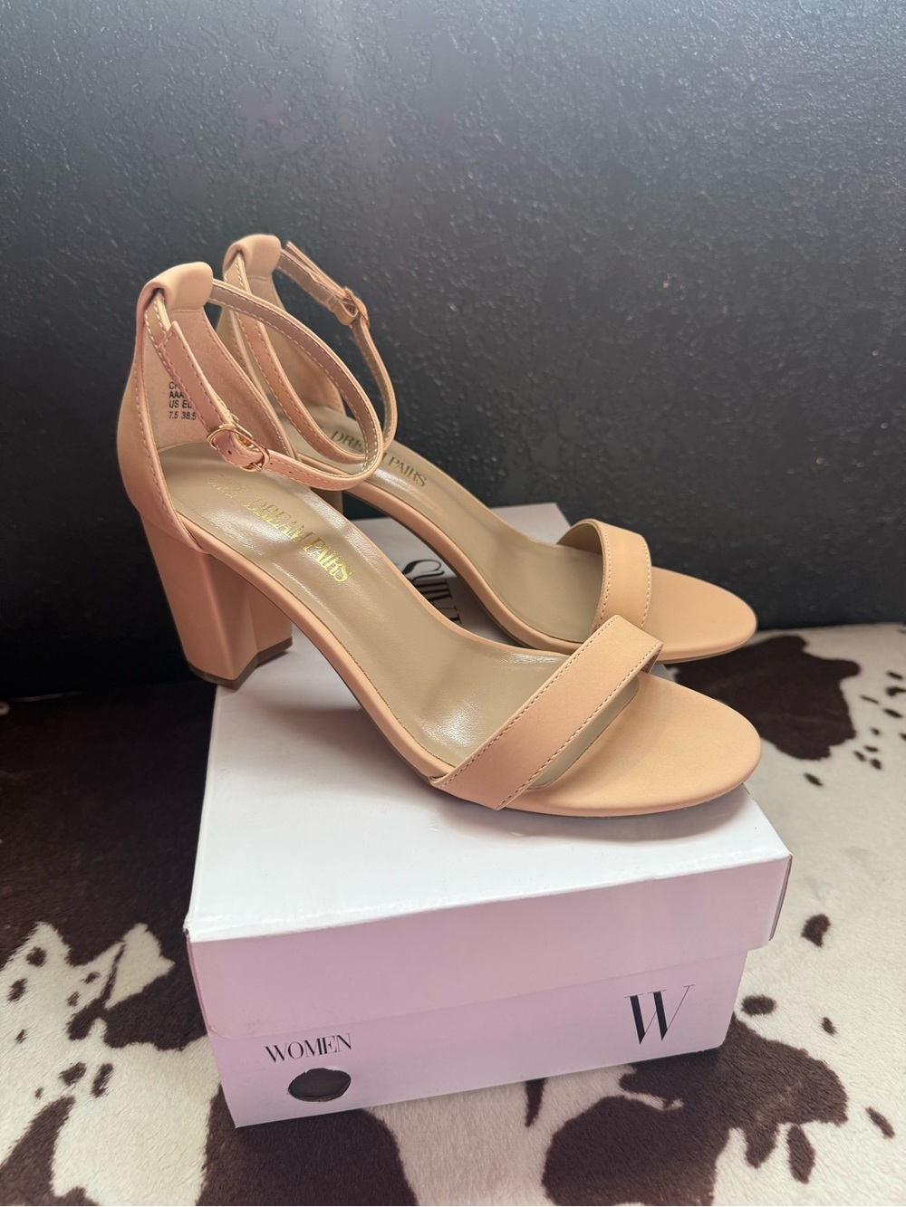 Classic Ankle-Strap Block Heels - Nude